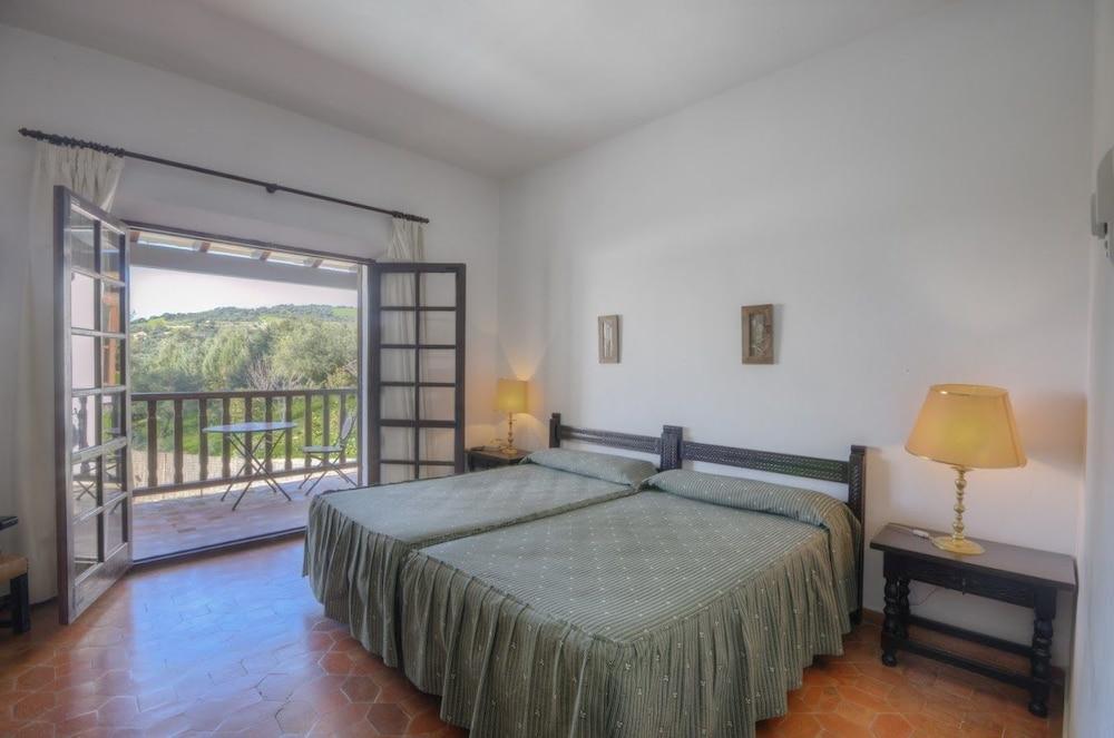 Tugasa Truchas Hotel El Bosque (Cadiz)