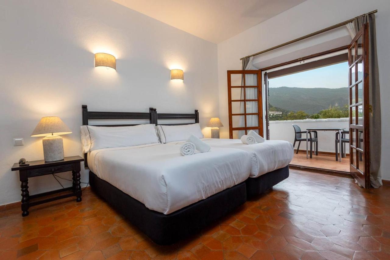 Hotel Tugasa Truchas El Bosque (Cadiz)